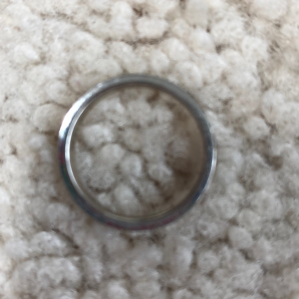 Blue, purple, and silver gemstone ring - Picture 2 of 6